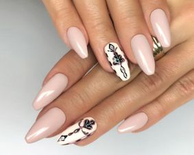 Amazonia Belleza manicura